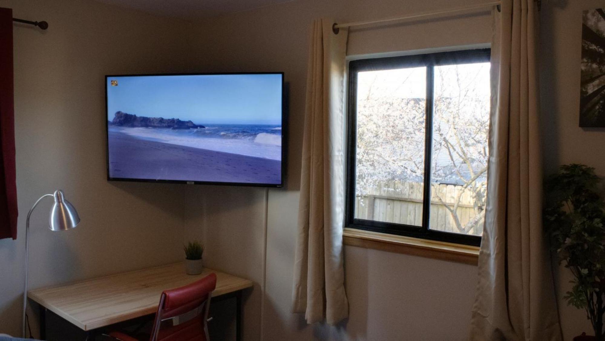 Private Home - Playground, Jumping Mat, Bbq, Darts, Firepit, Gazebo, 4 Smart Tvs, White Cotton Bedding, - The Redwood Cul-De Sac Beach Retreat Crescent City Exterior foto