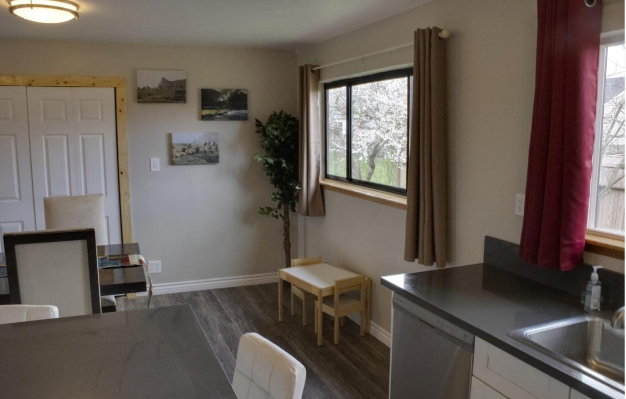 Private Home - Playground, Jumping Mat, Bbq, Darts, Firepit, Gazebo, 4 Smart Tvs, White Cotton Bedding, - The Redwood Cul-De Sac Beach Retreat Crescent City Exterior foto